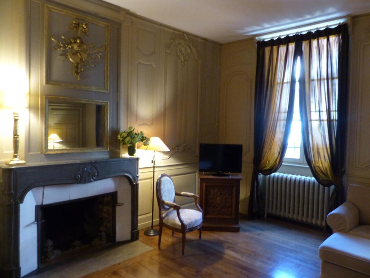 Résidence Charles Quint Besançon Extérieur photo